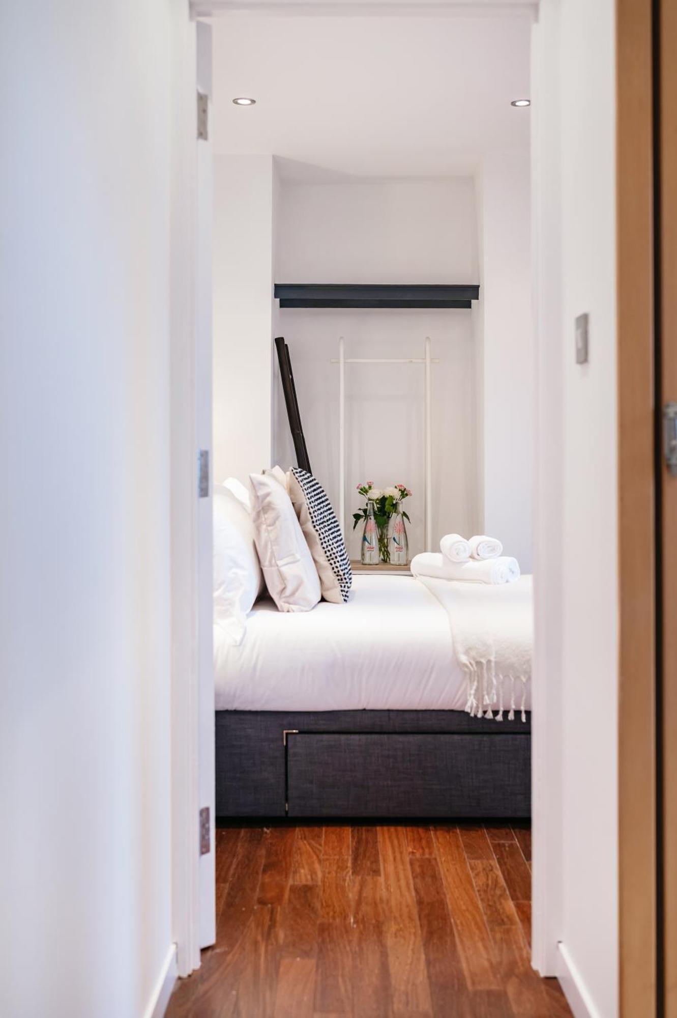 Huge & Central 3 Bedr, 4 Beds, Covent Gdn 伦敦 外观 照片